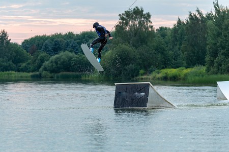 Im Sportpark Duisburg kann man sogar Wasserski fahren