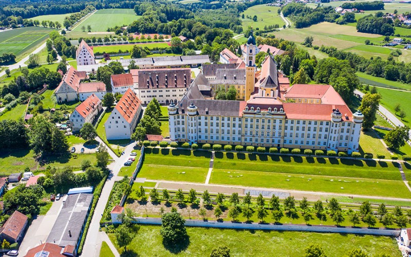Highlight der Region ist Kloster Ochsenhausen bei Biberach