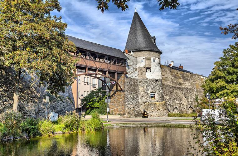 Blick auf die alte Stadtmauer von Andernach