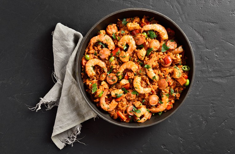 Jambalaya ist ein traditionelles Gericht der US-amerikanischen Südstaatenküche.