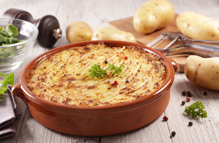 Schmeckt herzhaft und köstlich: Dippekuchen nach Westerwälder Art
