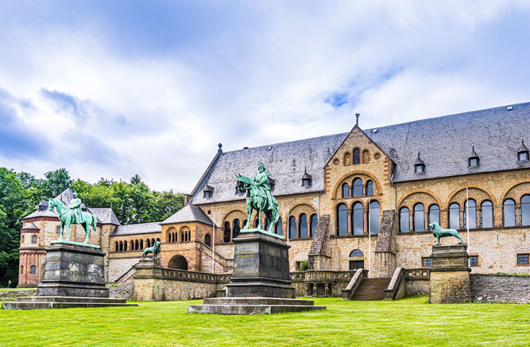 Der Kaiserspalast in Goslar ist eines der Highlights der Städtereise