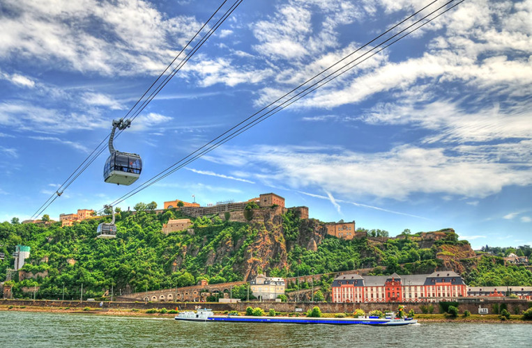 Eine Fahrt mit der Koblenzer Seilbahn zur Festung Ehrenbreitstein 