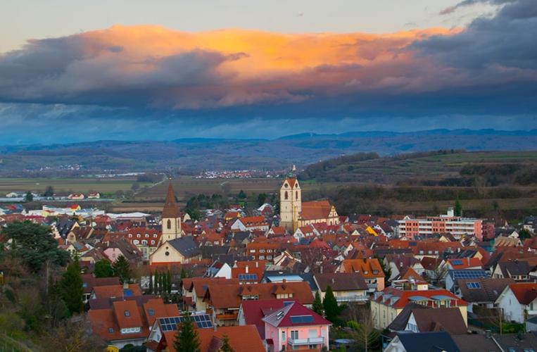 Blick über Endigen im Kaiserstuhl