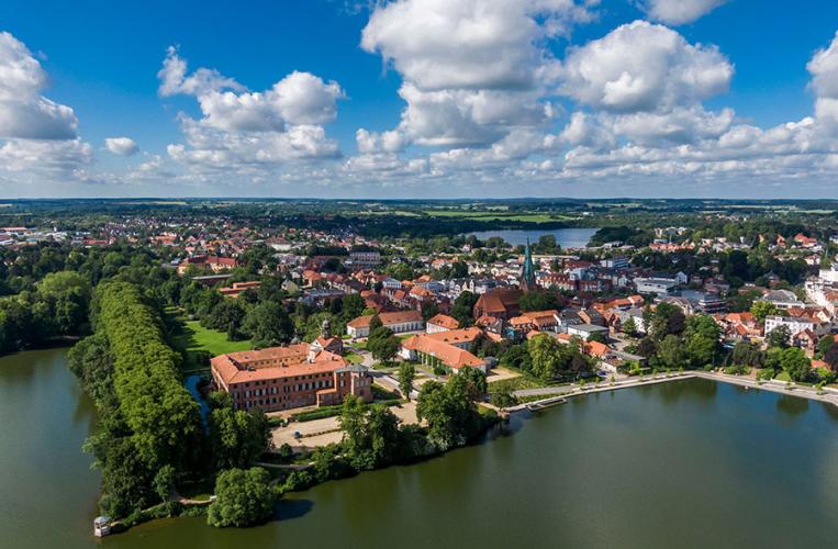 Die Nähe zu Wasser ist prägend für Eutin