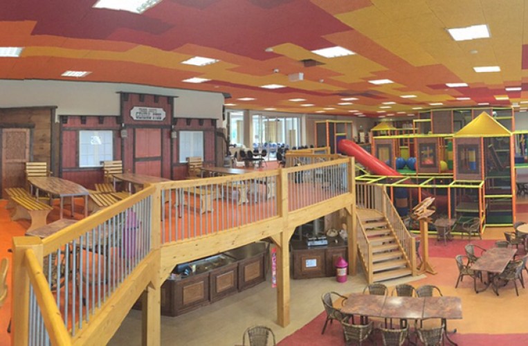 Indoor-Spielparadies Western-Joe