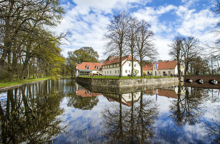 Das berühmte Wasserschloss in Mellenthin