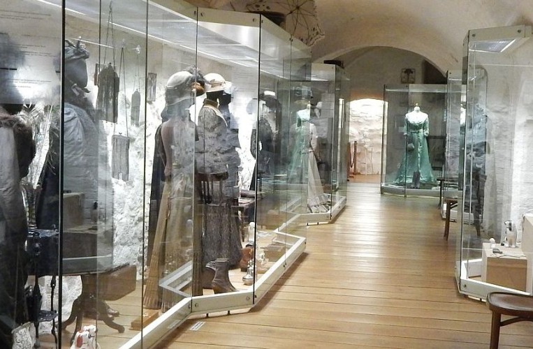 Modemuseum Schloss Meyenburg