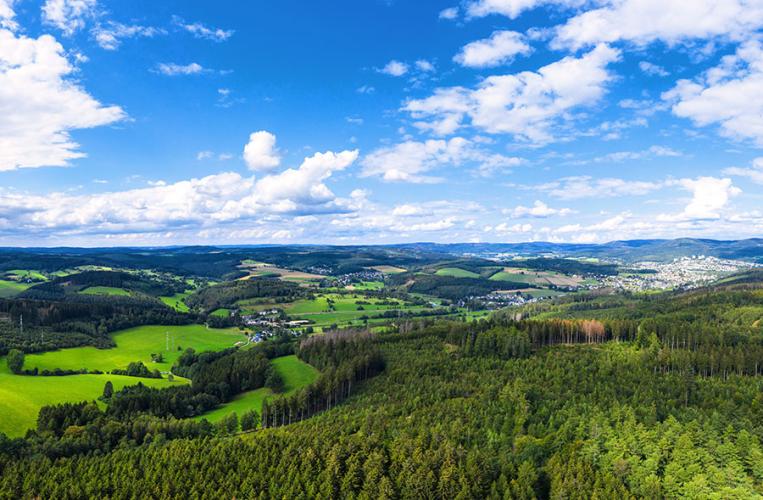 Das Siegerland bietet weite Natur und interessante Städte