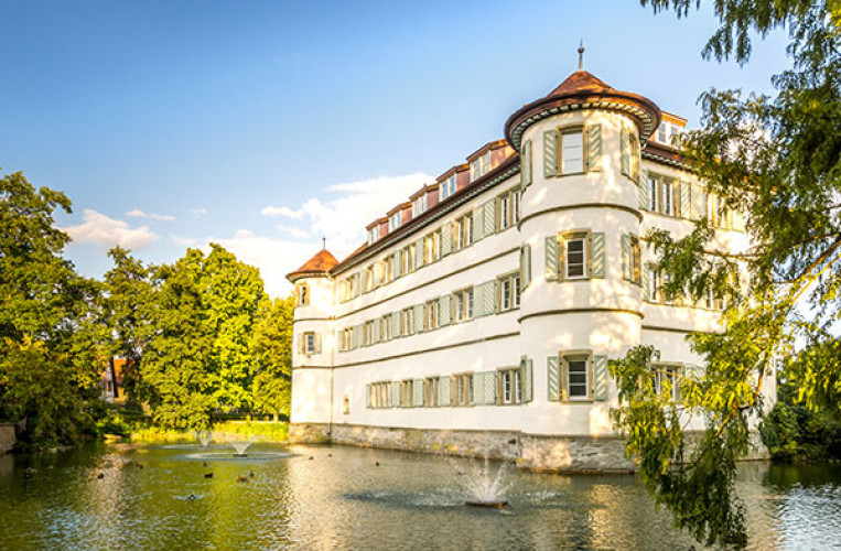 Sehenswert mit wunderbarem Schlosspark - das Wasserschloss Bad Rappenau